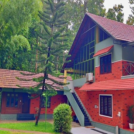 Adrak Mountain Mist Forest Resort Pulpally Bagian luar foto