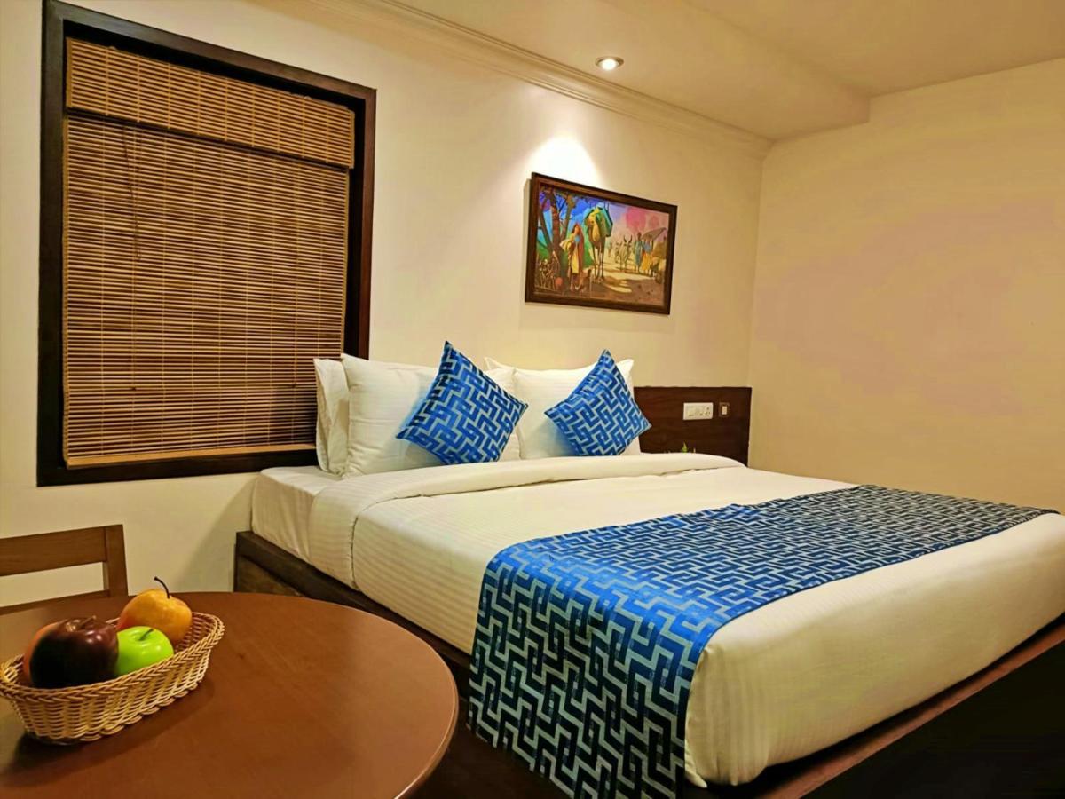 Adrak Mountain Mist Forest Resort Pulpally Bagian luar foto